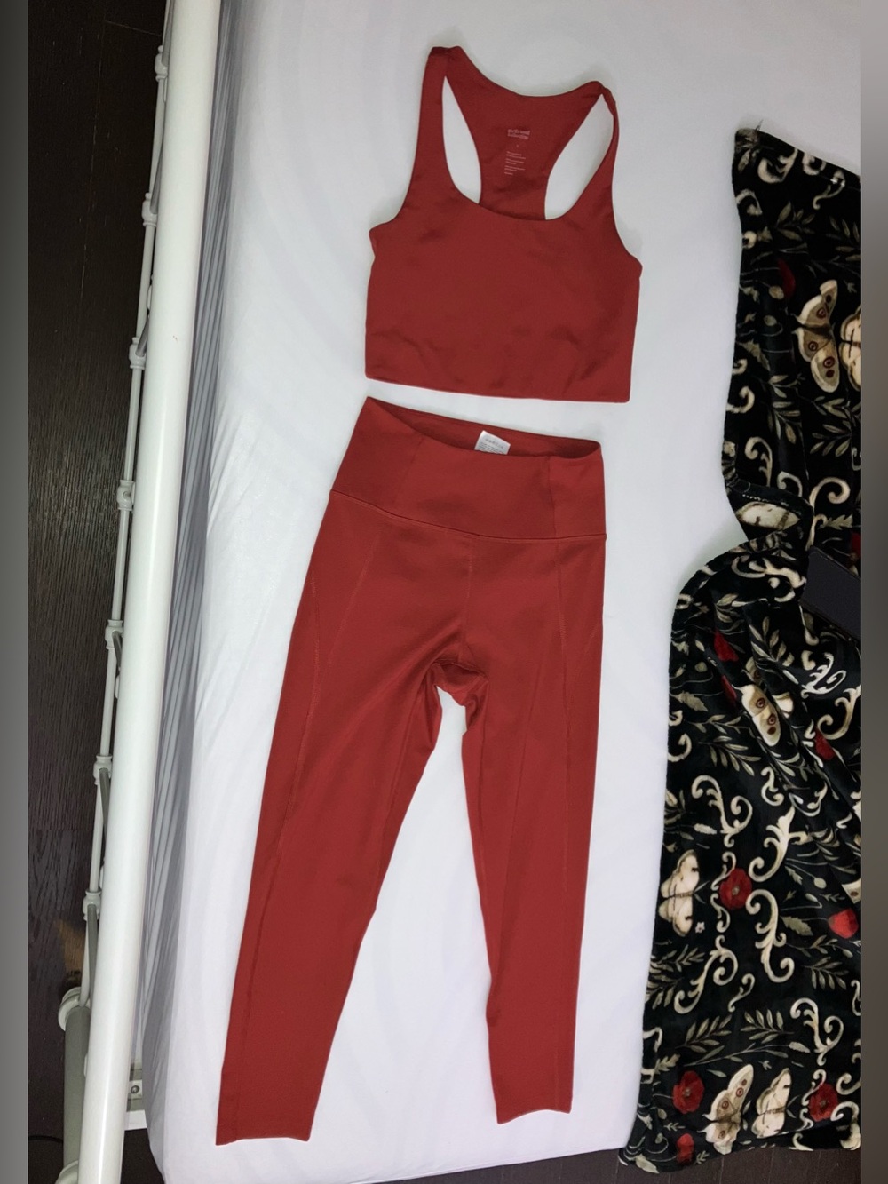 Small Girlfriend Collective Set, in Sedona